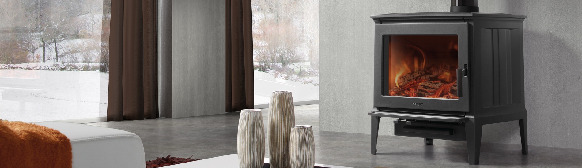 Veľké liatinové kachle Hergom E-30 L s bielym vnútrom