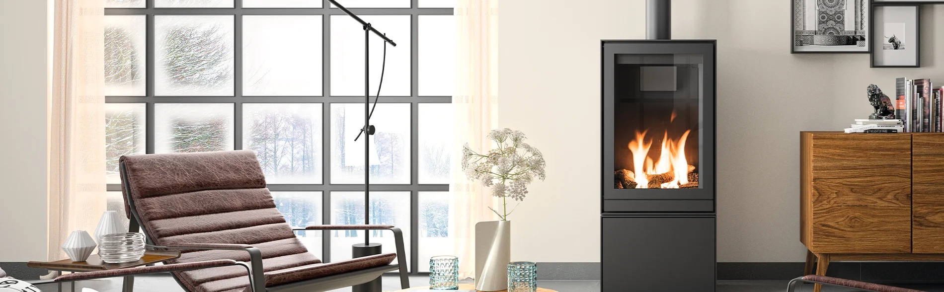 Modern&aacute; ob&yacute;vačka s plynov&yacute;mi kachľami TQH 35